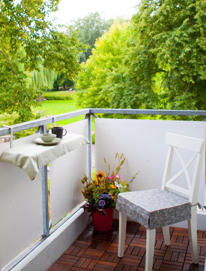 Ferienwohnung Am Kurpark Bad Klosterlausnitz Bagian luar foto