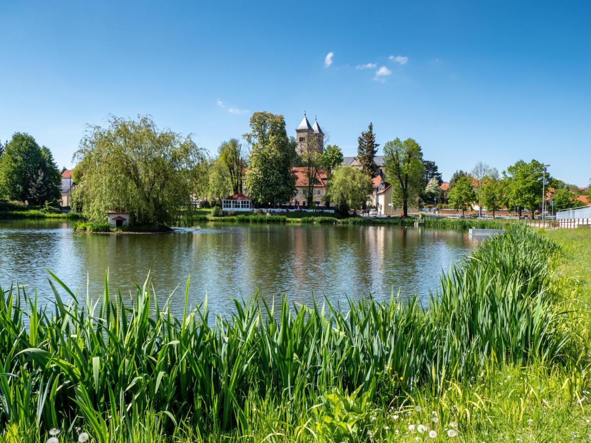 Ferienwohnung Am Kurpark Bad Klosterlausnitz Bagian luar foto